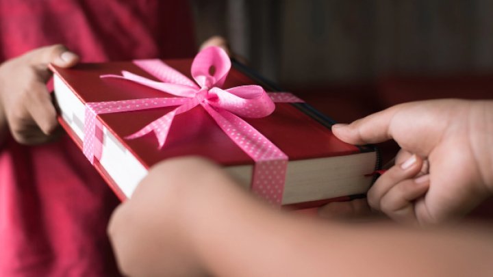 Həkim Məsləhəti: Kitab Oxumağın Insan Sağlamlığına FAYDALARI