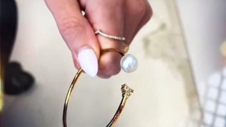 750 əyar Qızılın Rəngi Niyə Dəyişir? Səbəbləri Açıqlandı