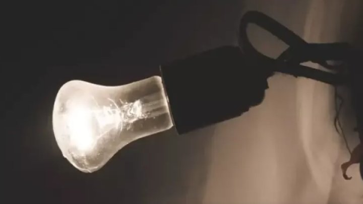 Xiaomi-dən Gözləri Qoruyan Yeni Ağıllı Lampa: 17 İl Zəmanət!