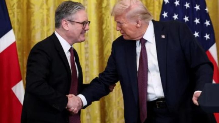 Tramp Britaniyanın Təyyarədaşıyan Gəmi Göndərməsini Unutmayacağını Dedi