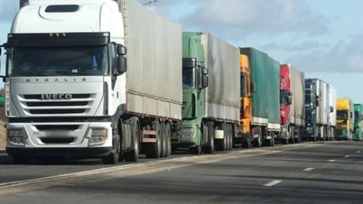 Azərbaycanda Yük Daşımaları 2 %-dən çox Artıb Azərbaycanda Yük Daşımaları 2 %-dən çox Artıb