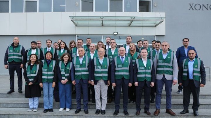 Asiya İnkişaf Bankının Prezidenti "Veysəloğlu"nun Məhəmmədi Logistika Mərkəzi Ilə Tanış Olub Asiya İnkişaf Bankının Prezidenti "Veysəloğlu"nun Məhəmmədi Logistika Mərkəzi Ilə Tanış Olub