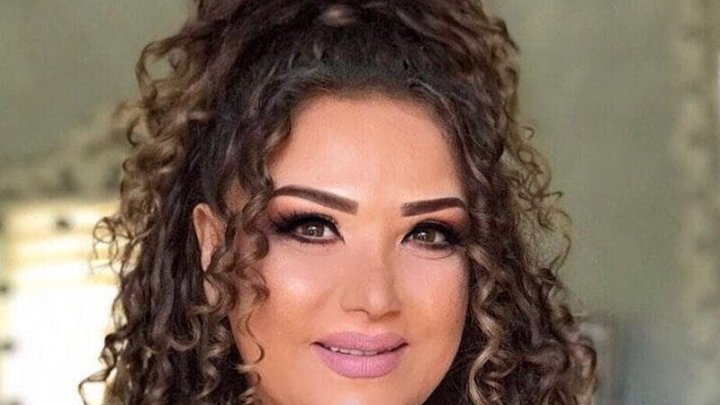 "Onun Kimi Nisyə Qızıl Taxmıram" "Onun Kimi Nisyə Qızıl Taxmıram"