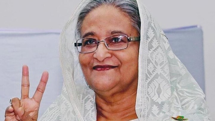 Ölkədən Qaçan Baş Nazir Edam Cəzasına Məhkum Edildi Ölkədən Qaçan Baş Nazir Edam Cəzasına Məhkum Edildi