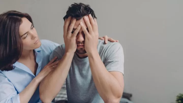 Xoşbəxtliyə əngəl: Sizi Bədbəxt Edən 7 Gizli Vərdiş