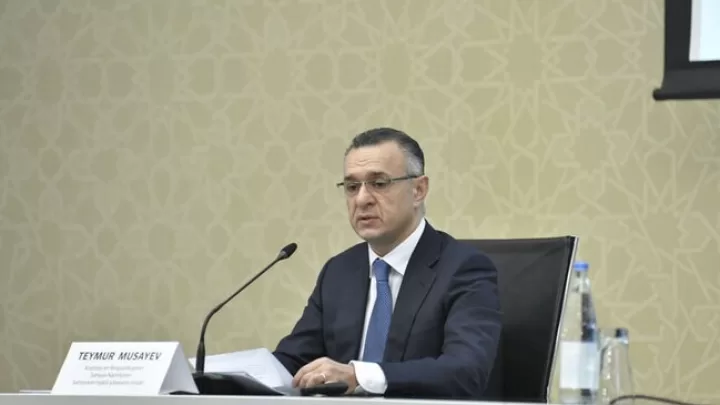 Səhiyyə Nazirliyi Institut Direktorunu Işdən çıxardı: Detallar