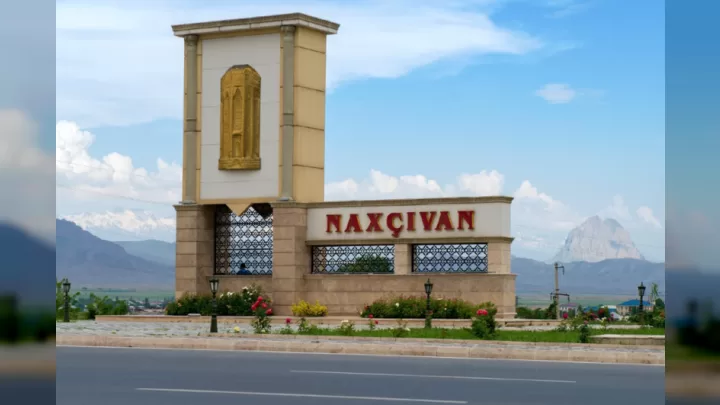 Naxçıvan Konstitusiyasında Dəyişikliklər: Prezident Sərəncam İmzaladı