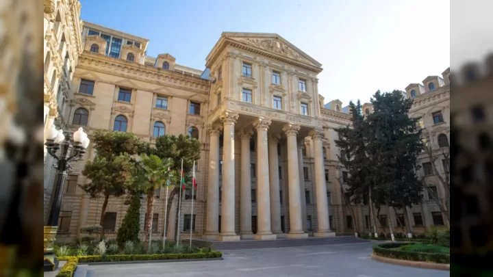 Azərbaycan Xi̇n: İslamofobiya Qəbuledilməzdir, Yanlış Təqdimat Yolverilməzdir