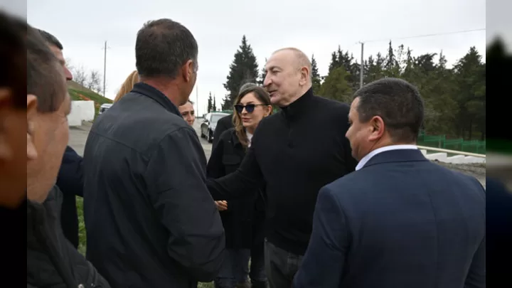 Prezidentdən 6 Uşaqlı Ataya Təbrik: əhali Artmalıdır!