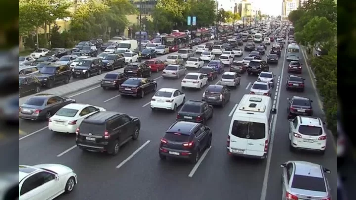 Bakıda Nəqliyyat Probleminə Son: 3 Yeni Avtomobil Yolu Inşa Ediləcək